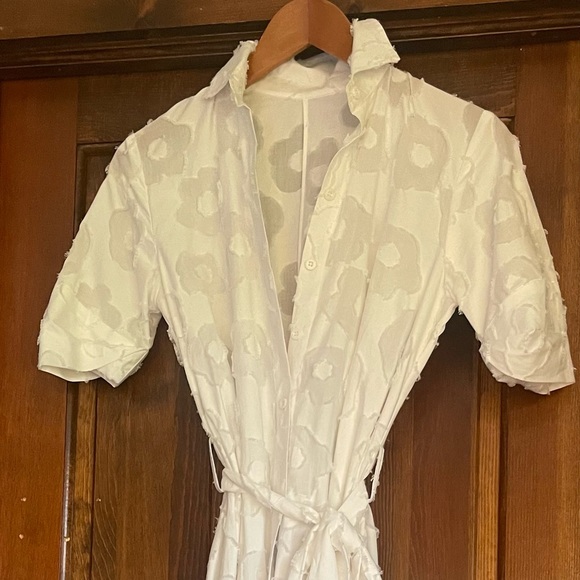 Beautiful summer dress - Picture 4 of 7